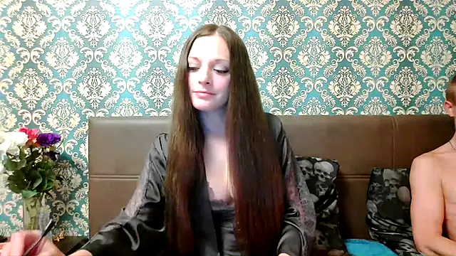 Snapshot of Rapunzel_hairlover chatting on 09-22-25, 07:49 Rapunzel hairlover online show from 09-22-25, 07:49