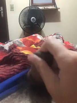 jmmm140793 online show from 10-19-25, 06:36