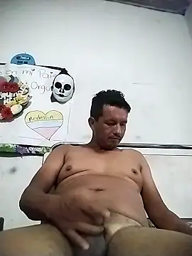 colombiano198720 online show from 11-20-25, 12:16