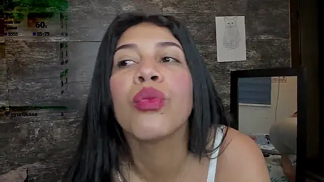Snapshot of oriana_olsen chatting on 06-07-26, 06:39 oriana olsen online show from 06-07-26, 06:39