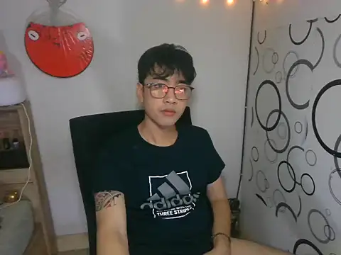 moaman190 online show from 11-29-25, 04:10