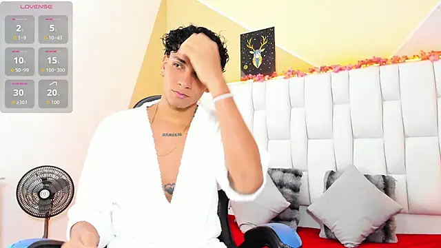 Adan Oriol online show from 11-27-25, 03:41