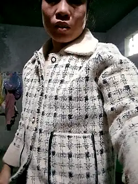 Maymay0033 online show from 11-24-25, 11:37