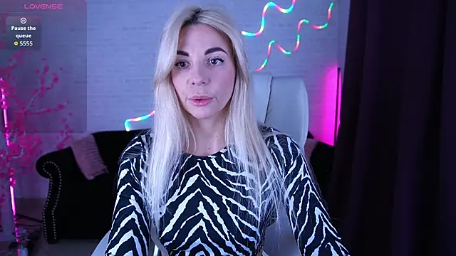 BellaRayyy online show from 02-09-26, 09:19