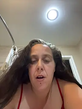 Snapshot of exotictastingexotic chatting on 10-24-25, 02:52 exotictastingexotic online show from 10-24-25, 02:52