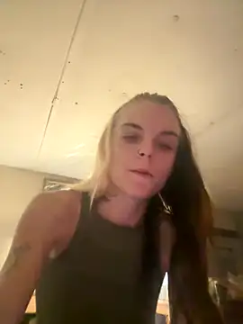 Snapshot of ittybittymeryssa chatting on 10-26-25, 12:38 ittybittymeryssa online show from 10-26-25, 12:38