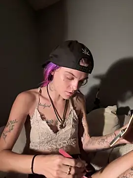 Snapshot of ittybittymeryssa chatting on 11-09-25, 01:09 ittybittymeryssa online show from 11-09-25, 01:09