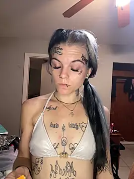 ittybittymeryssa online show from 03-10-26, 10:31