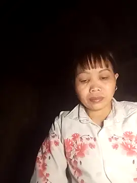 Snapshot of _YooY_ chatting on 11-07-25, 12:49 YooY online show from 11-07-25, 12:49