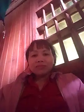 Snapshot of _YooY_ chatting on 11-11-25, 02:55 YooY online show from 11-11-25, 02:55