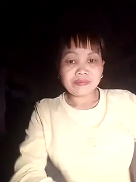 Snapshot of _YooY_ chatting on 11-18-25, 03:38 YooY online show from 11-18-25, 03:38