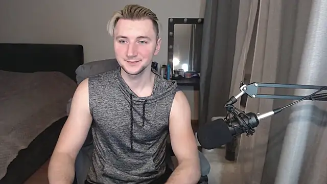 Snapshot of Elvin_Vaenight chatting on 09-09-25, 09:14 Elvin Vaenight online show from 09-09-25, 09:14