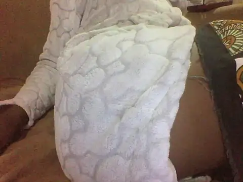 Snapshot of Moongodessy chatting on 10-21-25, 05:30 Moongodessy online show from 10-21-25, 05:30