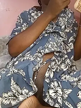 Moongodessy online show from 04-27-26, 03:15