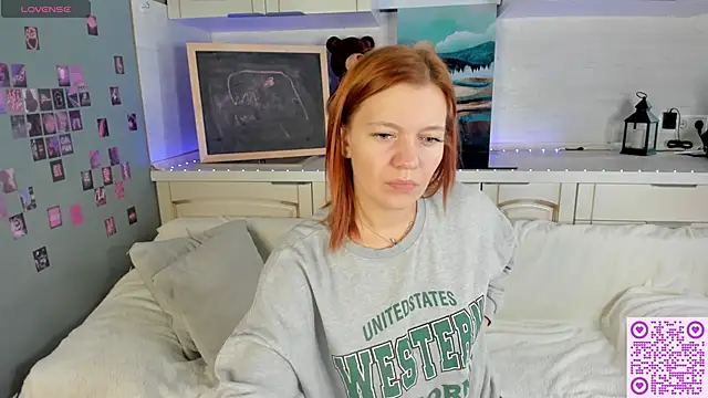 BattyBaker online show from 09-19-25, 03:08