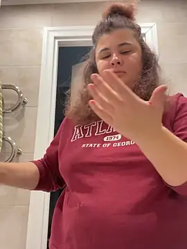 Snapshot of AliceCurlyX chatting on 11-27-25, 03:25 AliceCurlyX online show from 11-27-25, 03:25