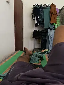 Snapshot of Senurak99 chatting on 09-20-25, 07:31 Senurak99 online show from 09-20-25, 07:31