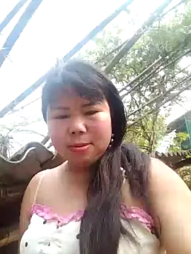 lusy-00 online show from 04-15-26, 01:23