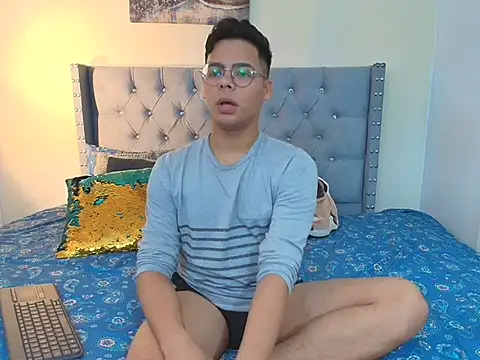 stewart mateo  online show from 11-19-25, 02:11