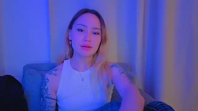 baobei03 online show from 03-08-26, 05:17