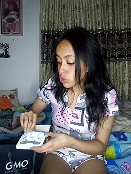 Queen Ashly online show from 11-28-25, 02:14