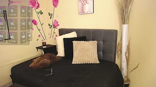 BrendaRojas  online show from 11-29-25, 01:58