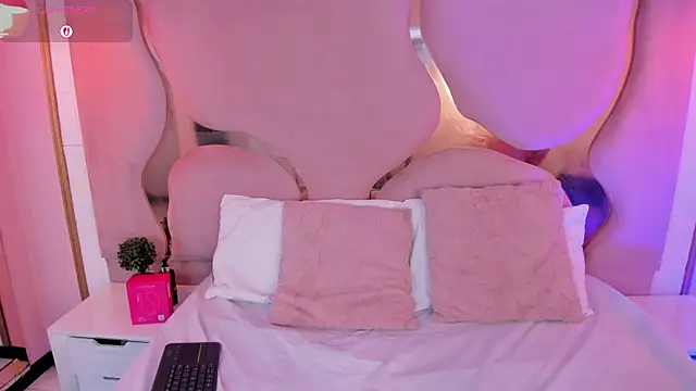 AbbieJoness   online show from 12-05-25, 12:36