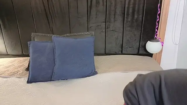 Snapshot of LiaMonroee_ chatting on 06-03-26, 12:08 LiaMonroee online show from 06-03-26, 12:08