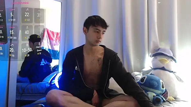 Snapshot of Noah_Blaze chatting on 09-12-25, 03:45 Noah Blaze online show from 09-12-25, 03:45