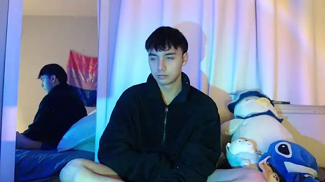 Snapshot of Noah_Blaze chatting on 10-11-25, 11:36 Noah Blaze online show from 10-11-25, 11:36