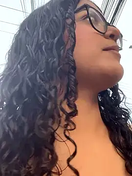 Snapshot of caritobeachdh chatting on 09-11-25, 10:32 caritobeachdh online show from 09-11-25, 10:32