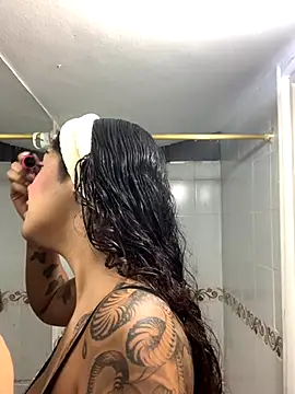 Snapshot of caritobeachdh chatting on 09-16-25, 05:52 caritobeachdh online show from 09-16-25, 05:52