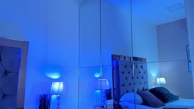 hillary chen online show from 11-28-25, 03:09