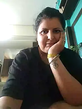 Snapshot of Jann_Riya333 chatting on 09-13-25, 08:14 Jann Riya333 online show from 09-13-25, 08:14