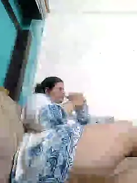 Snapshot of Jann_Riya333 chatting on 09-20-25, 05:58 Jann Riya333 online show from 09-20-25, 05:58