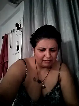 Snapshot of Jann_Riya333 chatting on 05-09-26, 04:39 Jann Riya333 online show from 05-09-26, 04:39