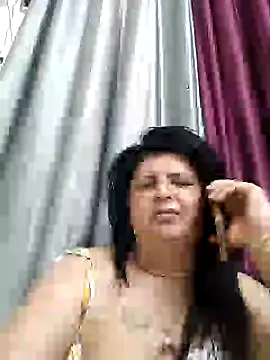 Snapshot of Jann_Riya333 chatting on 05-30-26, 04:09 Jann Riya333 online show from 05-30-26, 04:09