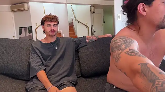 Snapshot of lenruy chatting on 02-15-26, 09:33 lenruy online show from 02-15-26, 09:33