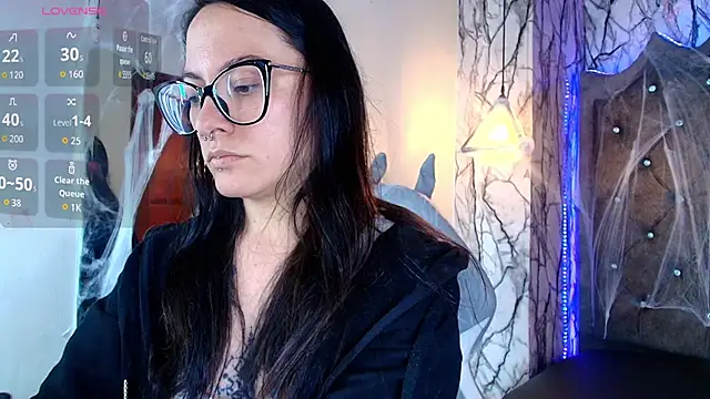 Zami Escobar of online show from 10-20-25, 06:41