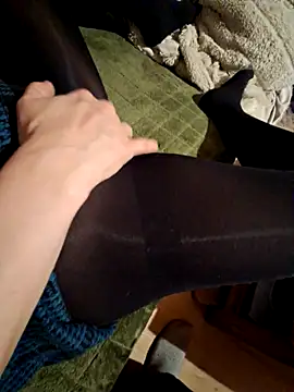 sexesensuellesansinterdit online show from 12-20-25, 09:33