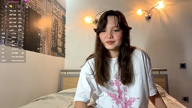 KiraVelvet online show from 09-09-25, 09:31