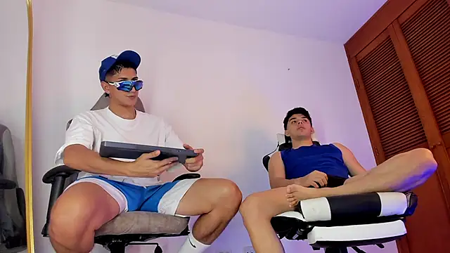 sotooliver3 online show from 01-17-26, 08:12