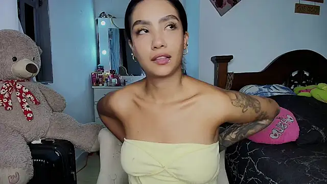 mia yireth online show from 10-06-25, 12:52