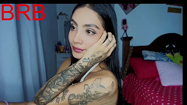 mia yireth online show from 12-22-25, 12:29