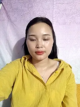 Lili lovely online show from 10-05-25, 08:12