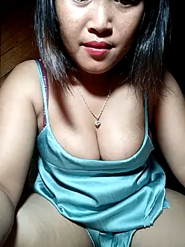 maycuc123 online show from 10-15-25, 12:49