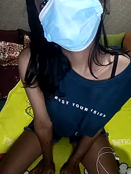 Snapshot of emali_baba chatting on 11-19-25, 07:08 emali baba online show from 11-19-25, 07:08