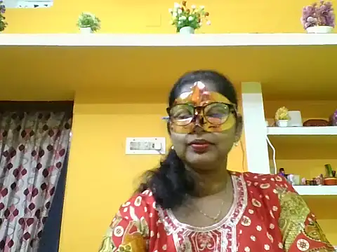 Snapshot of kavya1 chatting on 10-15-25, 01:55 kavya1 online show from 10-15-25, 01:55