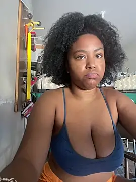 princesslivv online show from 07-27-26, 10:17