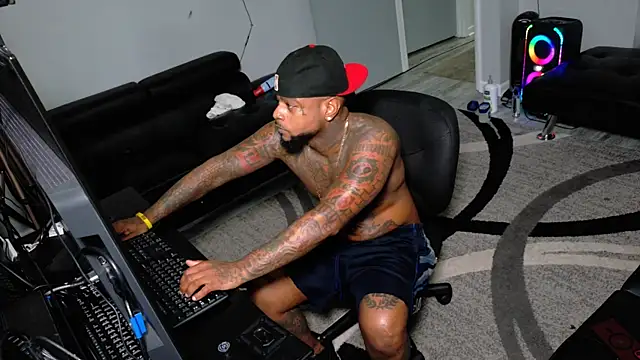 SLANGONDEMHOES online show from 03-07-26, 08:06